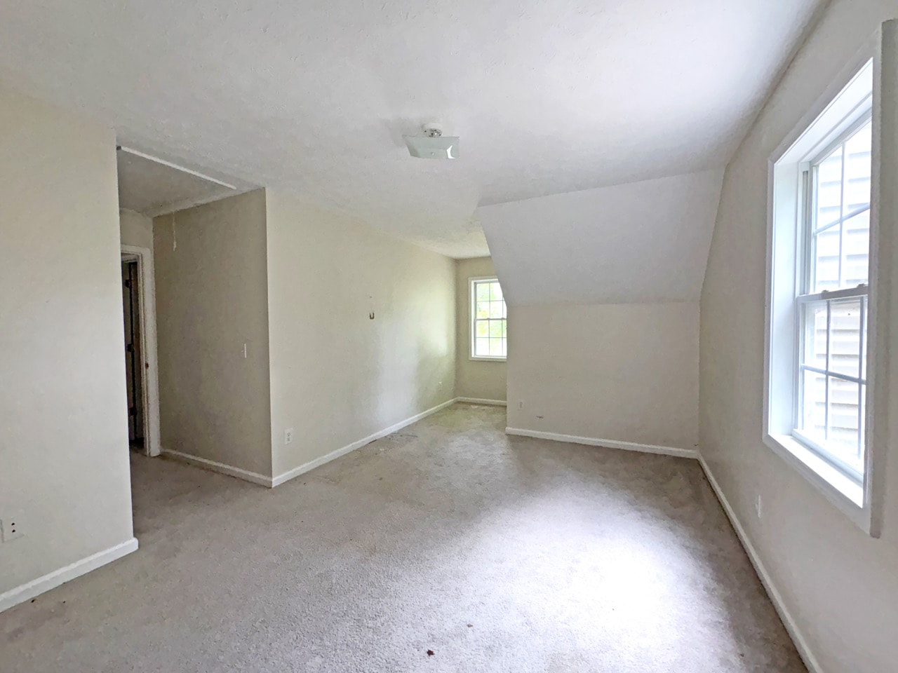 RENT READY SUBTO in Dallas GA 🔥🔥 w POOL ⛱️ NO PMT TIL AUGUST 🚨 NO HOA or Rental Restrictions 😍 NO Pre-approval or Credit Check 🚫 - photo 21