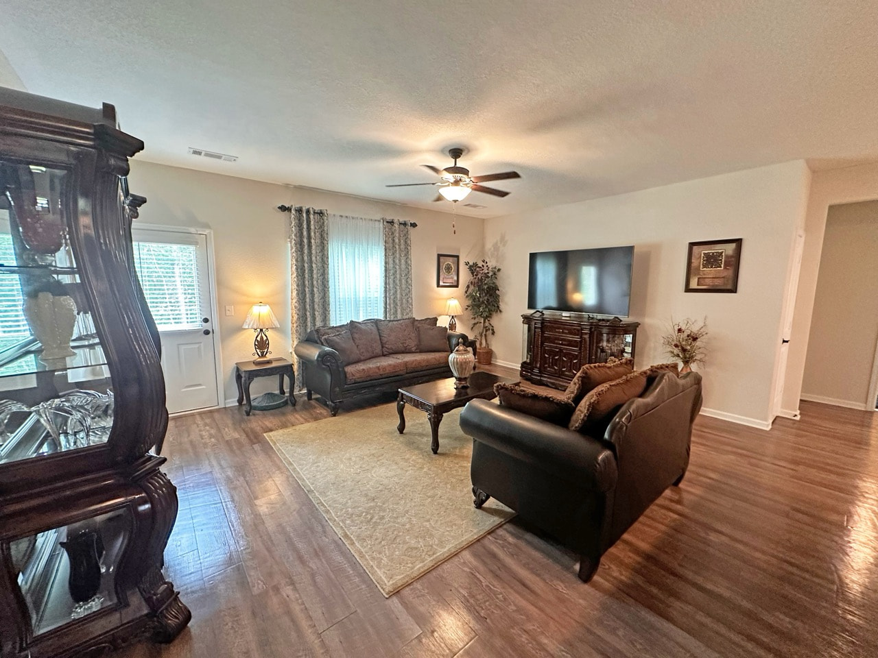 SUBTO in Fairburn GA 🔥🔥 Stone Crest Estate 2022 New Build 🏠 Chef Kitchen + Granite Throughout 🍳 1.9 Acres No Rental Restrictions 😍 NO Pre-approval or Credit Check 🚫 - photo 11