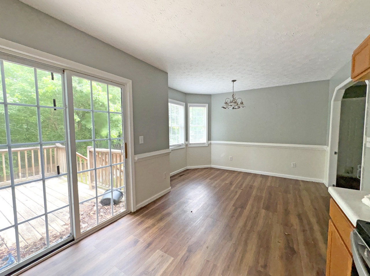 RENT READY SUBTO in Dallas GA 🔥🔥 w POOL ⛱️ NO PMT TIL AUGUST 🚨 NO HOA or Rental Restrictions 😍 NO Pre-approval or Credit Check 🚫 - photo 14