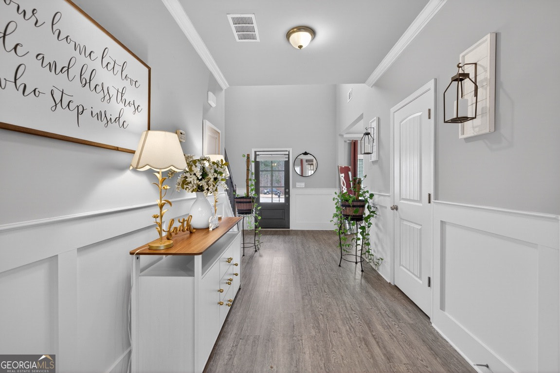 SUBTO in Covington GA ๐ฅ๐ฅ 5.75% Locked In Rate ๐ Master on Main + Basement ๐ Bonus Room + Media Room + Fireplace ๐ฌ NO Pre-approval or Credit Check ๐ซ - photo 8