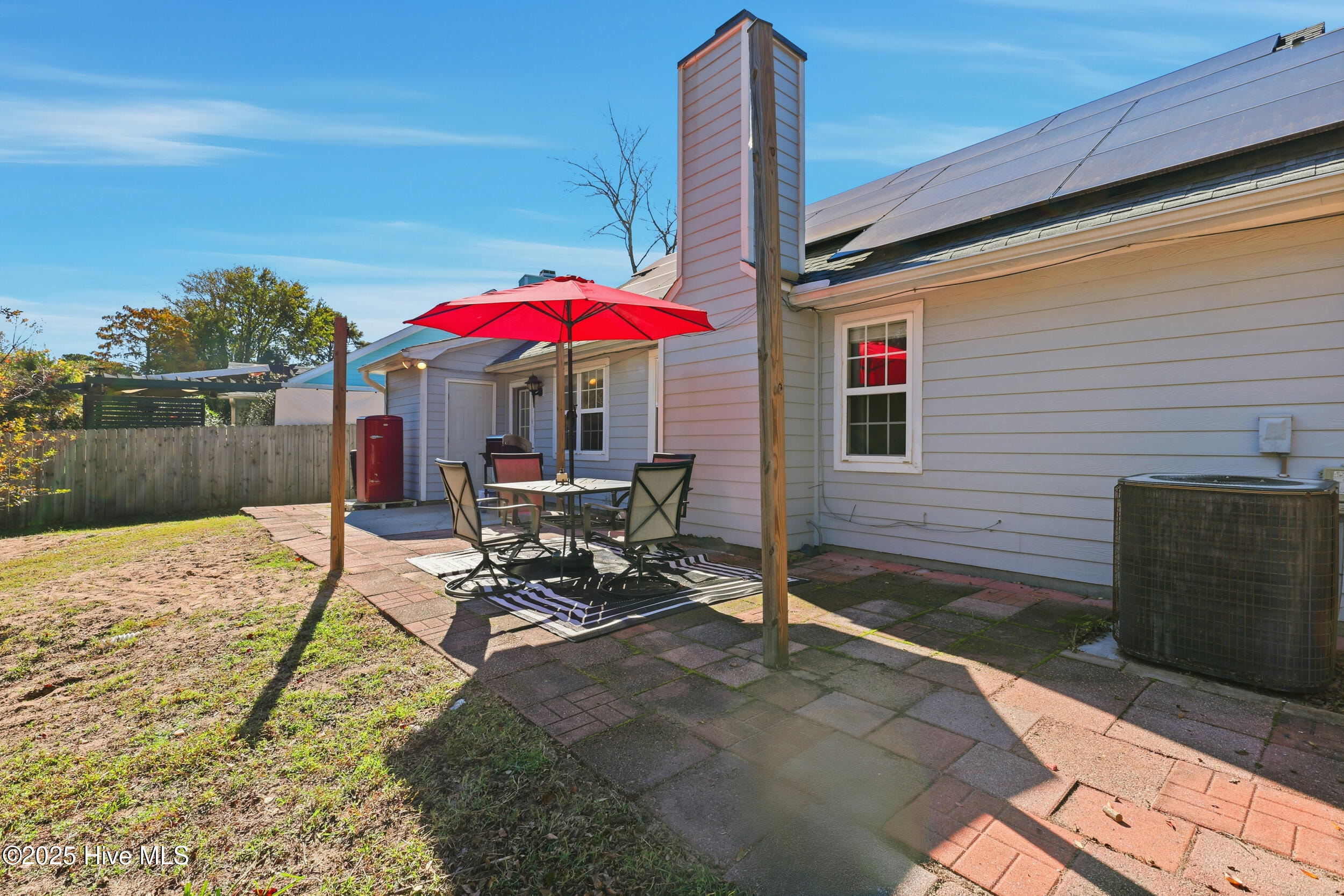 ๐ BEAUTIFUL SUBTO ๐ in WILMINGTON NC ๐ Near CAROLINA BEACH ๐๏ธ VACATION STYLE HOME, TURNKEY ๐ No Credit Check Needed!! ๐ซ - photo 6