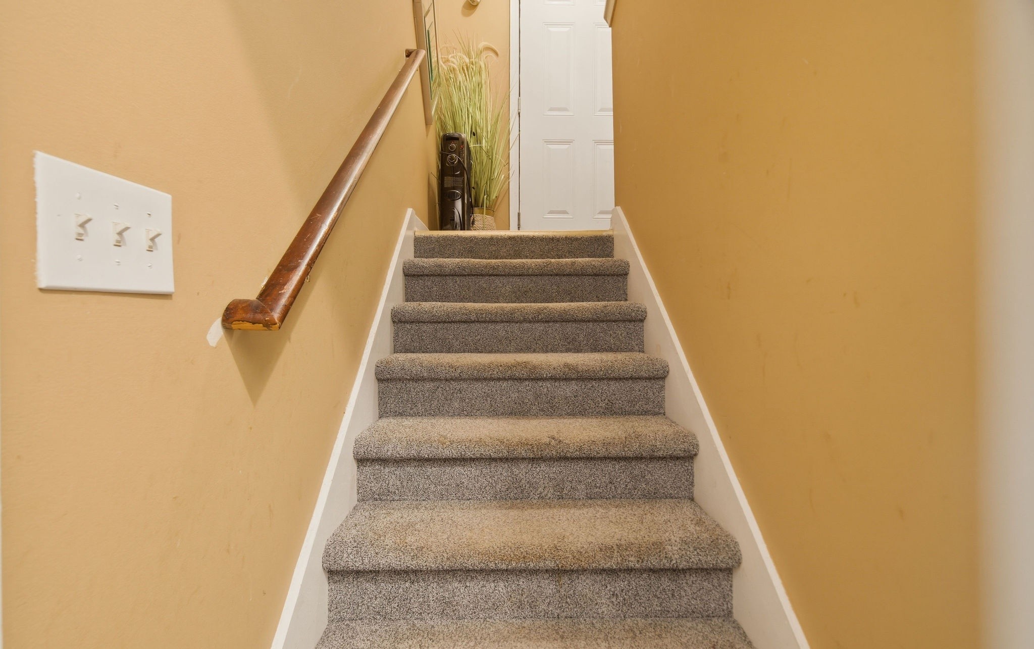 ๐ก Subto Deal in Dallas GA โก Up to $5,583/mo on Airbnb ๐ Split-Level + Bonus Room ๐๏ธ ~10% Down ๐ค NO Pre-approval โ
- photo 26