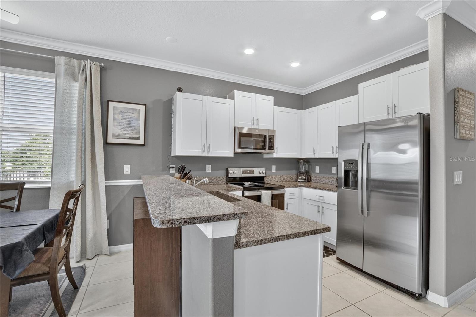 ๐๏ธ 4.75% Subto Townhome in Zephyrhills FL ๐ Up to $3,750/mo on Airbnb ๐ Solar + EV โ๏ธ About 9% Down ๐ช NO Pre-approval or Credit Check โ - photo 3
