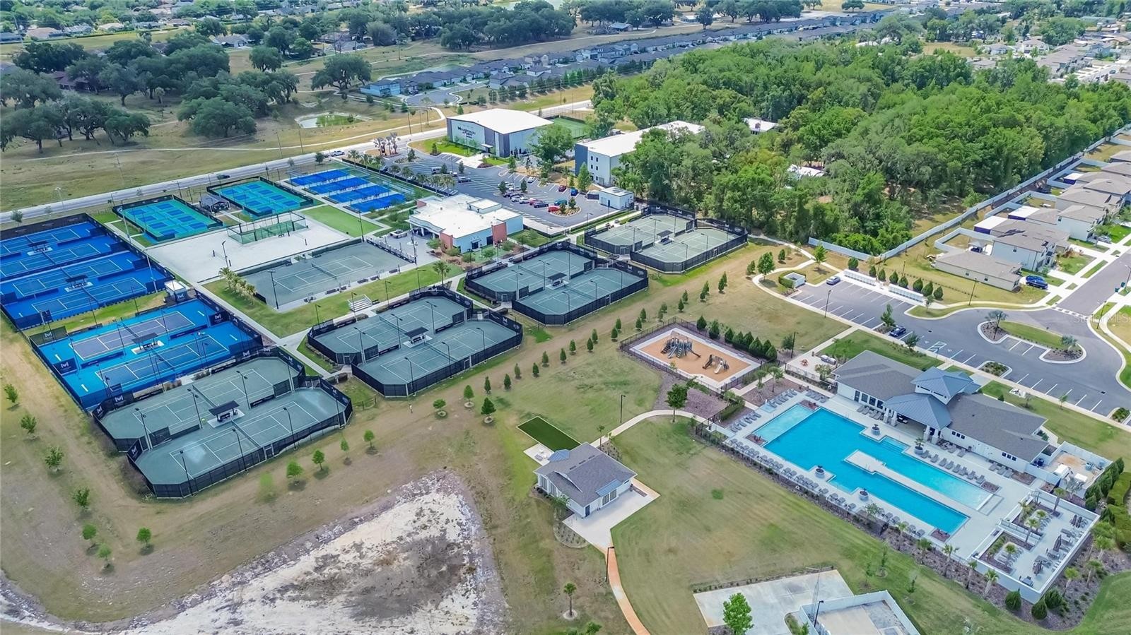 ๐๏ธ 4.75% Subto Townhome in Zephyrhills FL ๐ Up to $3,750/mo on Airbnb ๐ Solar + EV โ๏ธ About 9% Down ๐ช NO Pre-approval or Credit Check โ - photo 30