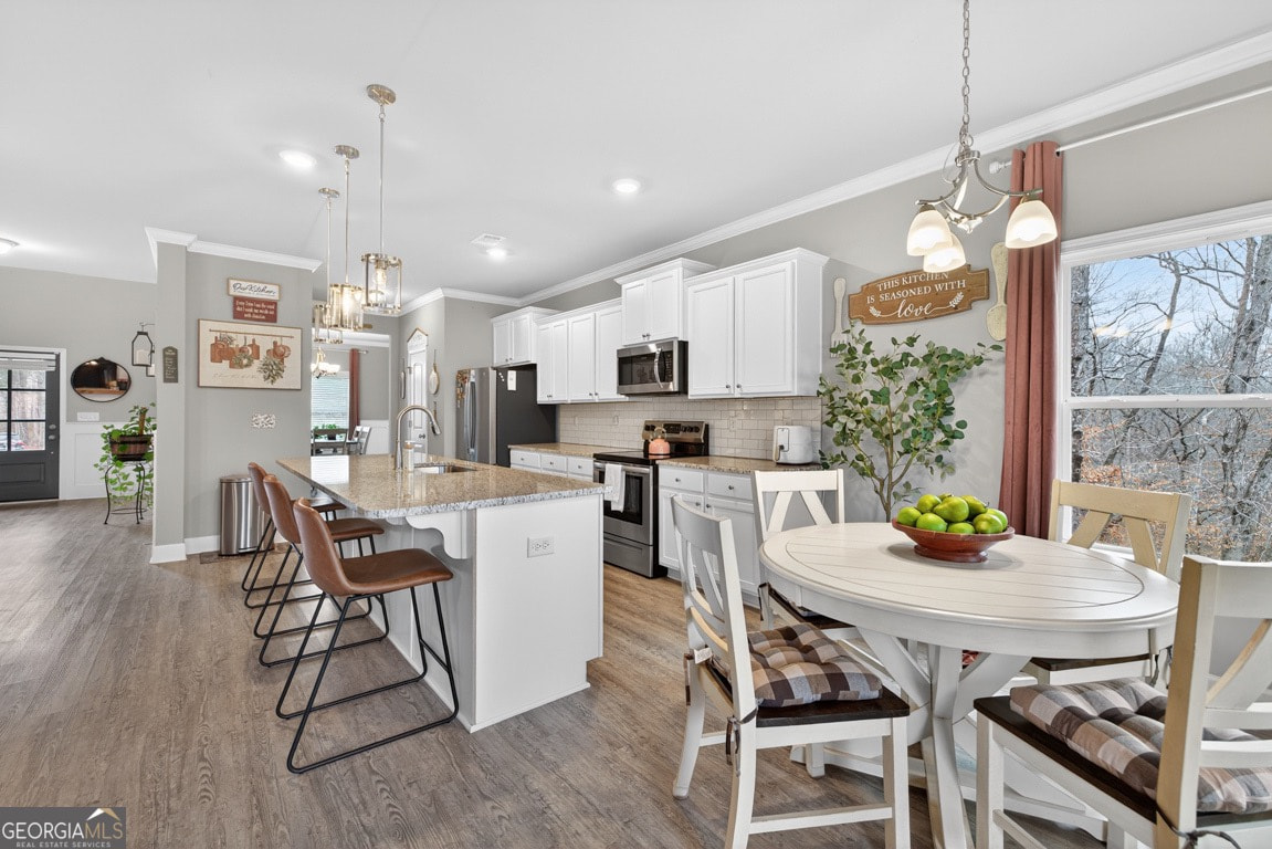 SUBTO in Covington GA ๐ฅ๐ฅ 5.75% Locked In Rate ๐ Master on Main + Basement ๐ Bonus Room + Media Room + Fireplace ๐ฌ NO Pre-approval or Credit Check ๐ซ - photo 14