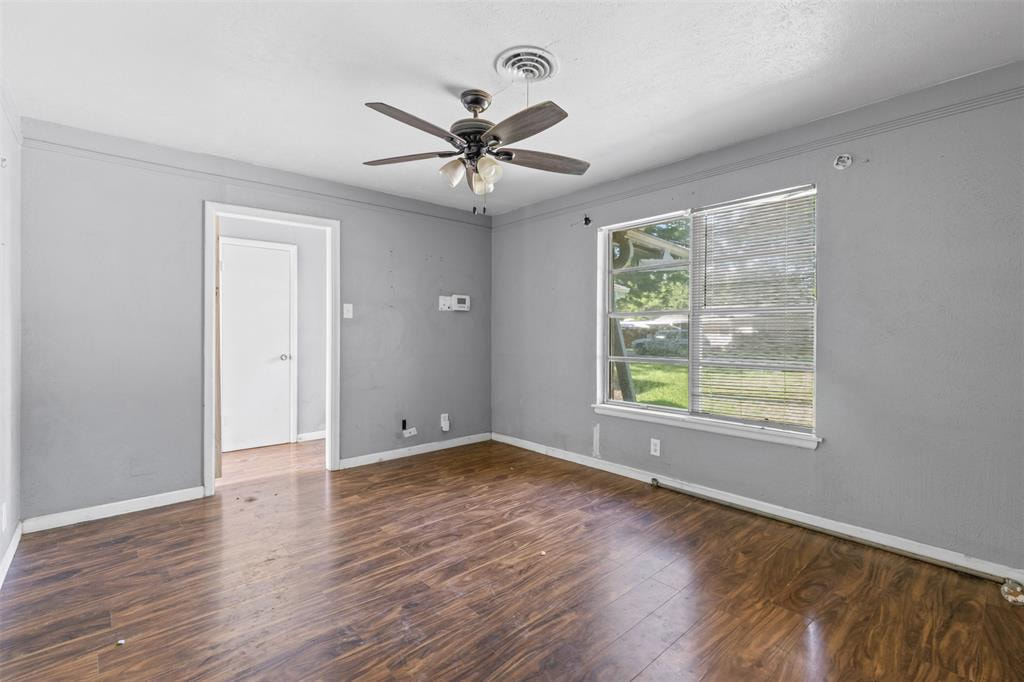 ๐ฅ Subject-To Deal in Richland Hills TX ๐ฅ๐ฅ Only 25K Down + CC to Step In ๐ต 3 Bed Brick Home in the Dallas / Fort Worth Metro ๐ NO Pre-approval or Credit Check ๐ซ - photo 27