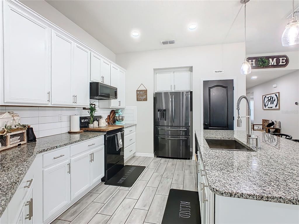 ๐ฅ๐ฅ SUBJECT-TO in Saint Cloud, FL ๐ฅ๐ฅ 5% Rate ๐ธ 4 Bed / 2 Bath 2019 Build ๐ก NO Bank, NO Pre-Approval ๐ Minutes to Lake Nona Medical City ๐ฅ MID-TERM RENTAL STAR โญ๏ธ - photo 20