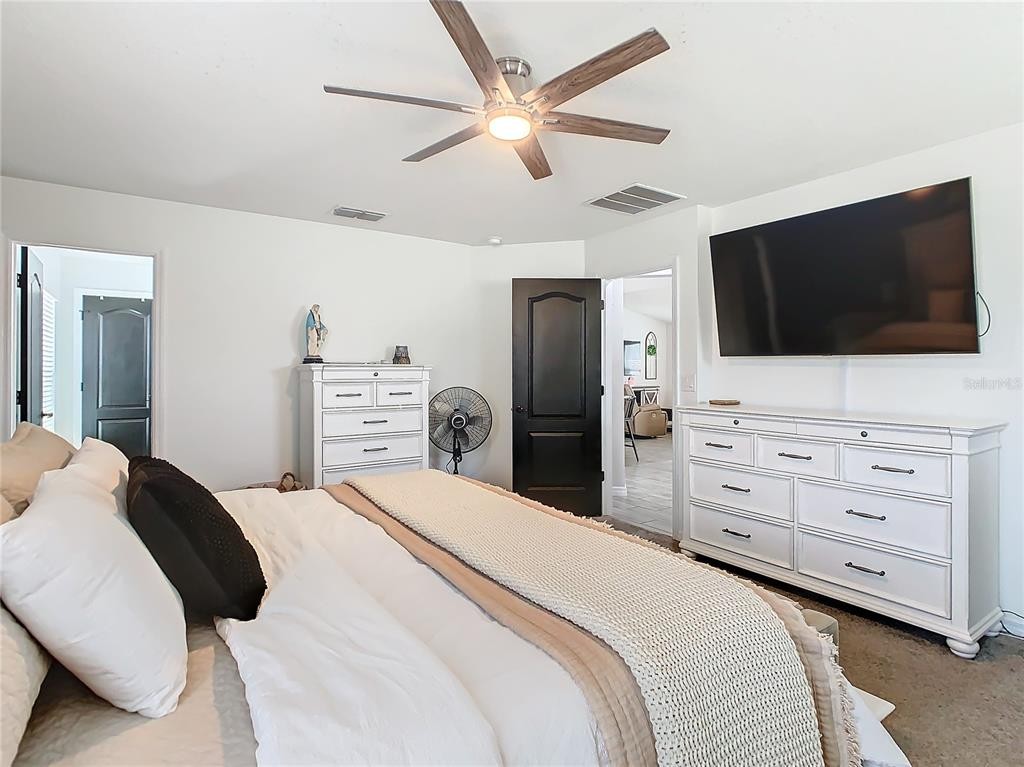 ๐ฅ๐ฅ SUBJECT-TO in Saint Cloud, FL ๐ฅ๐ฅ 5% Rate ๐ธ 4 Bed / 2 Bath 2019 Build ๐ก NO Bank, NO Pre-Approval ๐ Minutes to Lake Nona Medical City ๐ฅ MID-TERM RENTAL STAR โญ๏ธ - photo 3