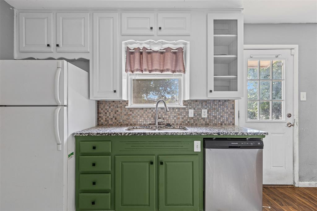 ๐ฅ Subject-To Deal in Richland Hills TX ๐ฅ๐ฅ Only 25K Down + CC to Step In ๐ต 3 Bed Brick Home in the Dallas / Fort Worth Metro ๐ NO Pre-approval or Credit Check ๐ซ - photo 21