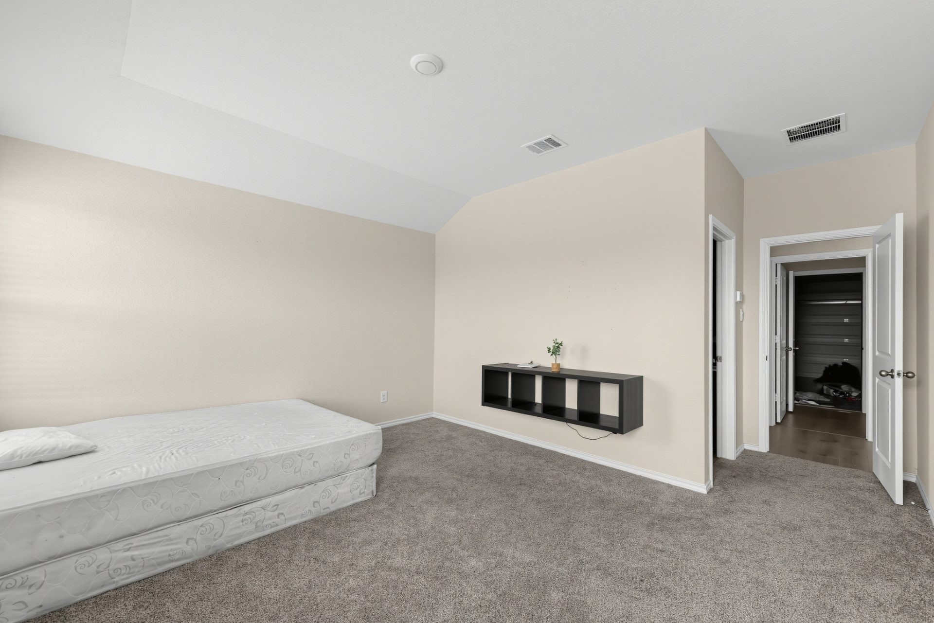 ๐ฅ๐ฅ SUBJECT-TO in Denton, TX ๐ฅ๐ฅ Brand New 3 Bed / 2 Bath ๐๏ธ Step Into CRAZY 4.9% Rate ๐ Just $15k Down ๐ธ NO Bank, NO Pre-Approval ๐ - photo 13