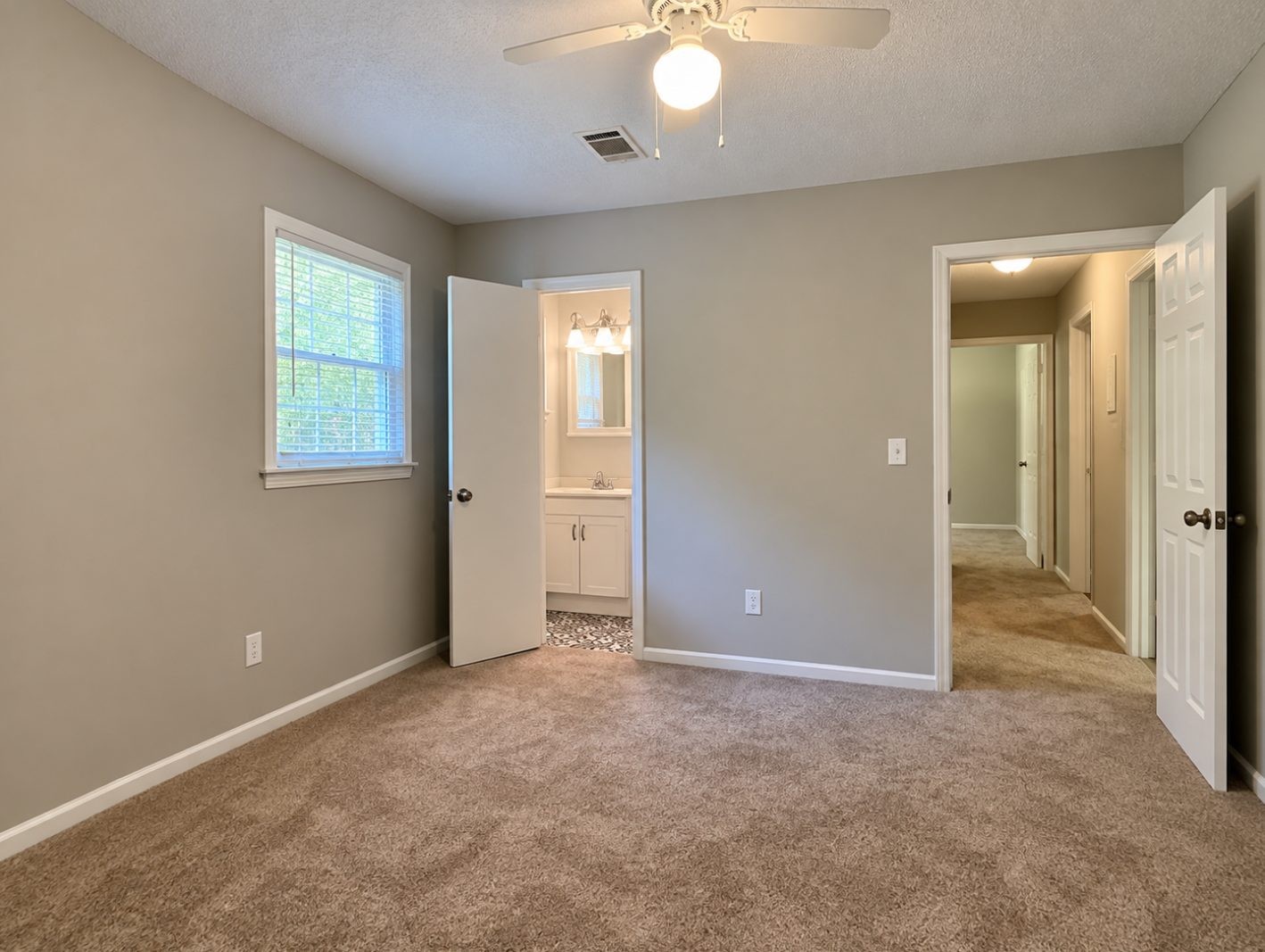 ๐ก SUBJECT-TO in Franklin, GA ๐ฅ๐ฅ 3 Bed / 1.5 Bath Remodeled Ranch ๐ No Bank, No New Loan ๐ซ NO HOA, NO Rental Restrictions ๐ต Under 5% Down - photo 9