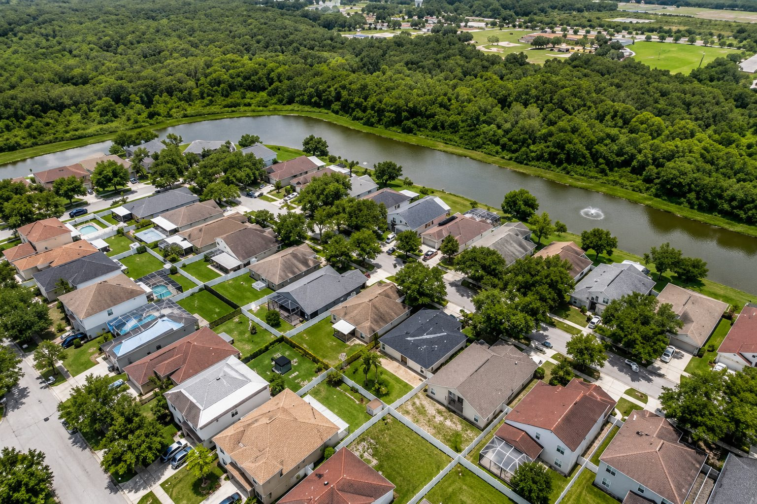 ๐ฅ Subject-To Deal in Riverview FL ๐ฅ๐ฅ Only $25k to Step In ๐ต 7.25% Financing Already in Place ๐ Single-Family with Fenced Yard ๐ก Low HOA Tampa Metro ๐๏ธ NO Pre-approval or Credit Check ๐ซ - photo 21