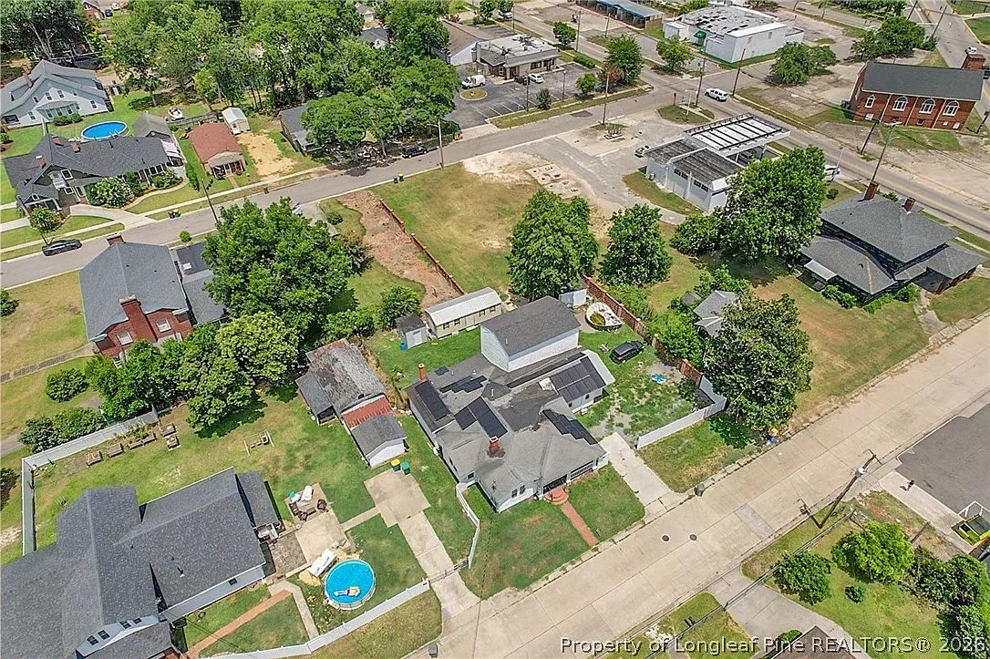 ๐ฅ Subject-To Co-Living Cash Cow in Lumberton NC ๐ฅ๐ฅ Massive 5 Bed / 3.5 Bath, 3,032 sqft on Over an Acre ๐ก Just $9k Down ๐ Oversized Workshop + Sunroom ๐ ๏ธ No Bank Qualifying, No Credit Check ๐ซ - photo 39