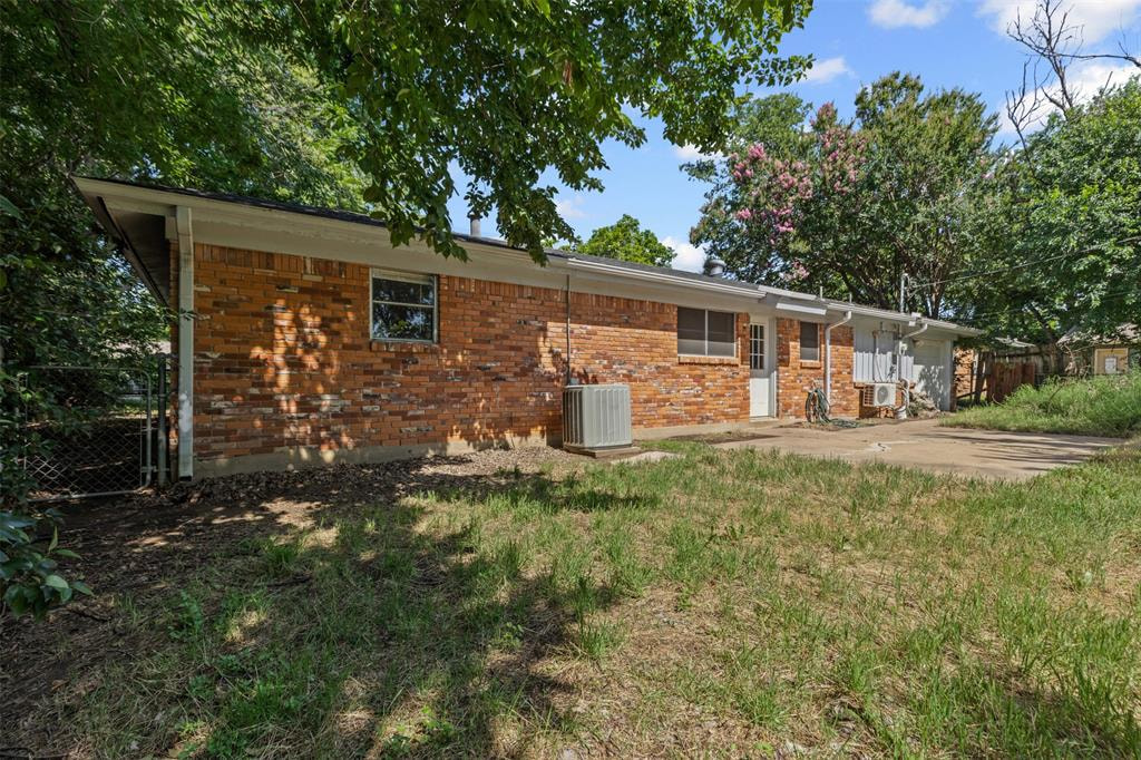 ๐ฅ Subject-To Deal in Richland Hills TX ๐ฅ๐ฅ Only 25K Down + CC to Step In ๐ต 3 Bed Brick Home in the Dallas / Fort Worth Metro ๐ NO Pre-approval or Credit Check ๐ซ - photo 10
