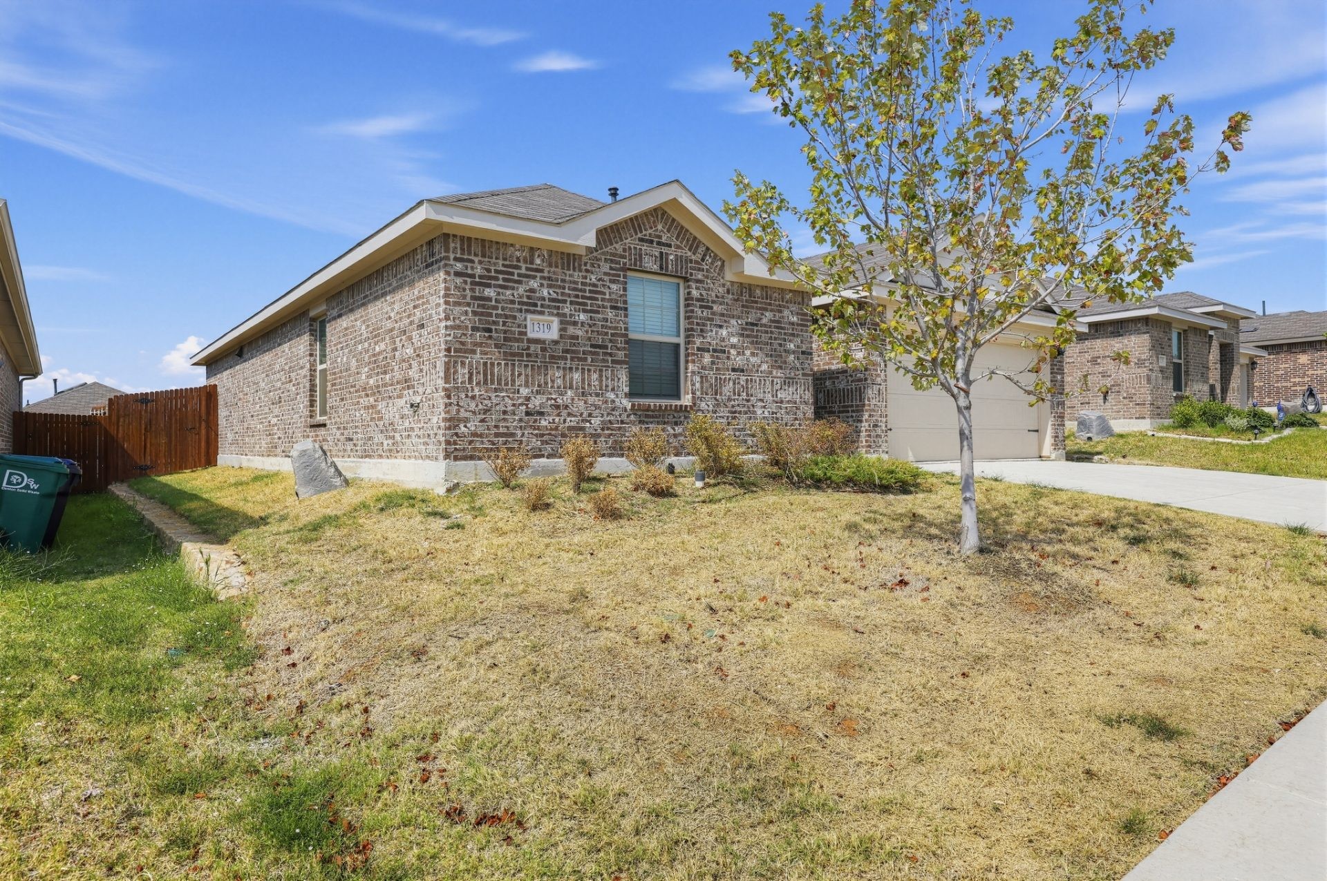 ๐ฅ๐ฅ SUBJECT-TO in Denton, TX ๐ฅ๐ฅ Brand New 3 Bed / 2 Bath ๐๏ธ Step Into CRAZY 4.9% Rate ๐ Just $15k Down ๐ธ NO Bank, NO Pre-Approval ๐ - photo 21