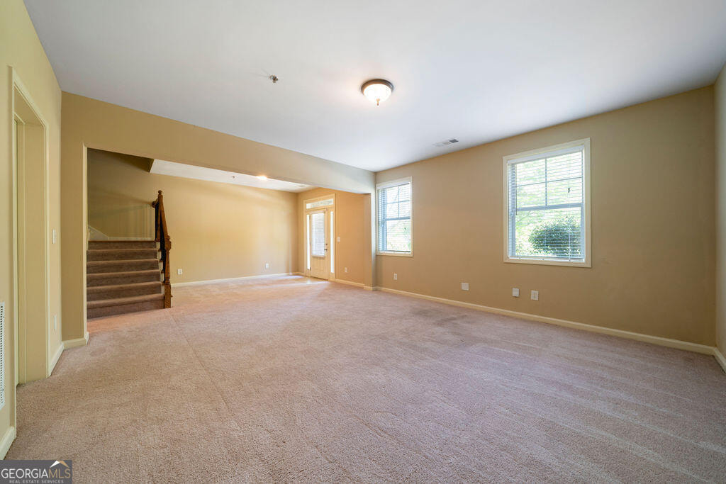 ๐ฅ SUB2 Deal in Newnan GA ๐ฅ๐ฅ Only $30k ENTRY ๐ต Financing Already in Place ๐ Turn-key Townhome in Amenity Community ๐๏ธ NO Pre-approval or Credit Check ๐ซ - photo 9