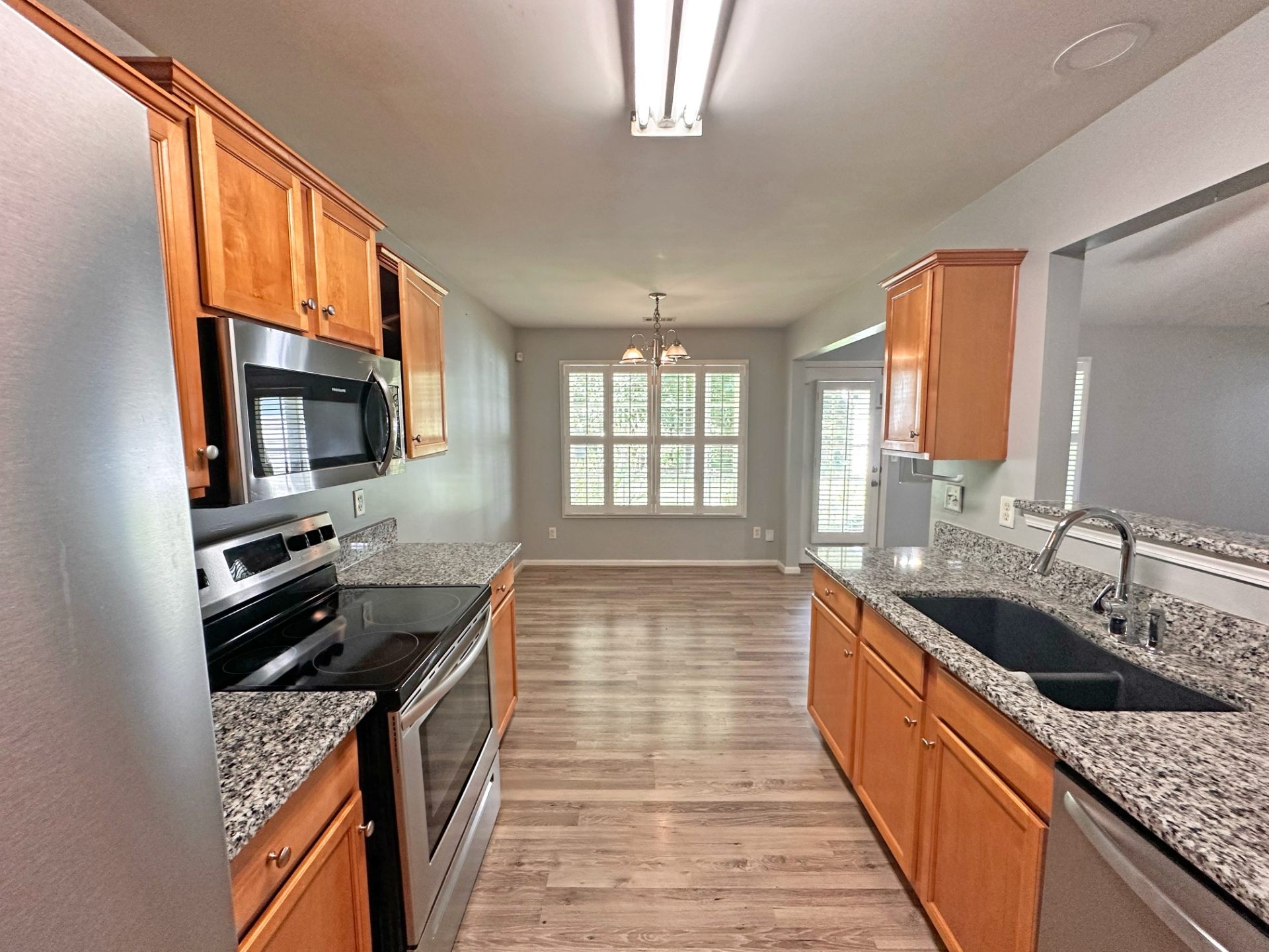 ๐ฅ Subject-To STR Money Maker in Dallas GA ๐ฅ Clean 3 Bed / 2 Bath, 1,681 sqft on a Corner Lot ๐ก Up to $6,000/mo on Airbnb ๐ฐ Just $5k Down ๐ No HOA, Vacant and Ready ๐ช No Bank Qualifying ๐ซ - photo 20
