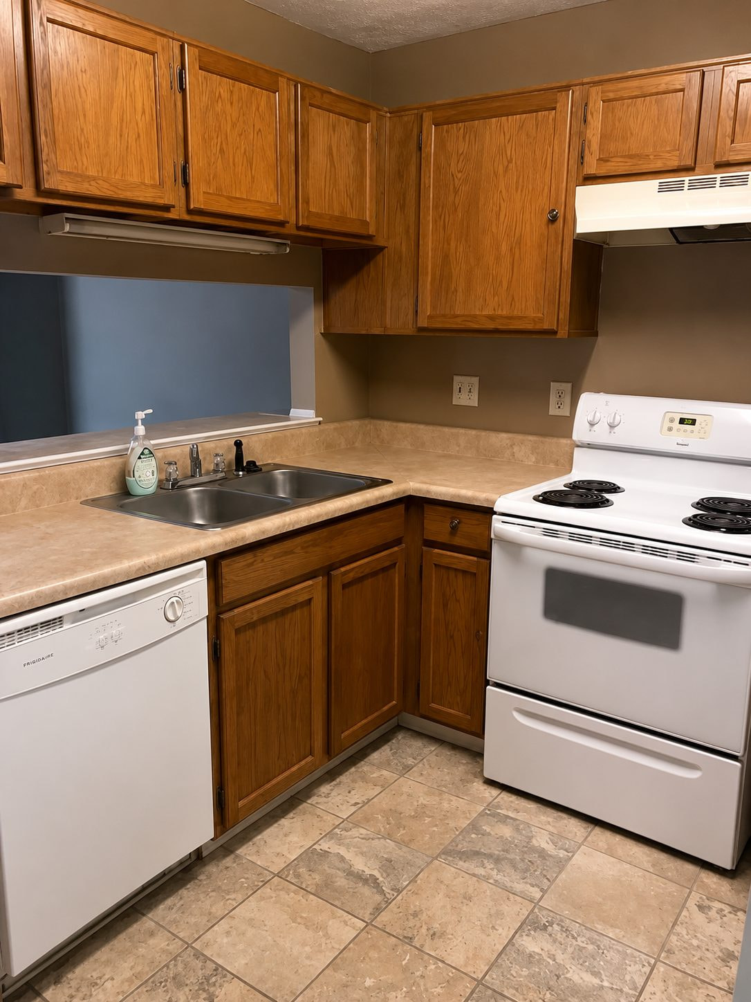 ๐ฅ Subject-To Deal in Cartersville GA ๐ฅ๐ฅ 4.625% Financing Already in Place ๐ต 15K Down + CC to Step In ๐ No HOA, No Rental Restrictions ๐ NO Pre-approval or Credit Check ๐ซ - photo 19