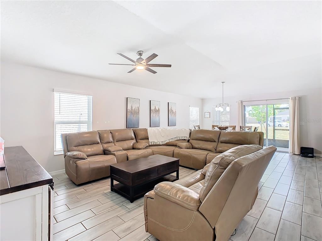 ๐ฅ๐ฅ SUBJECT-TO in Saint Cloud, FL ๐ฅ๐ฅ 5% Rate ๐ธ 4 Bed / 2 Bath 2019 Build ๐ก NO Bank, NO Pre-Approval ๐ Minutes to Lake Nona Medical City ๐ฅ MID-TERM RENTAL STAR โญ๏ธ - photo 27