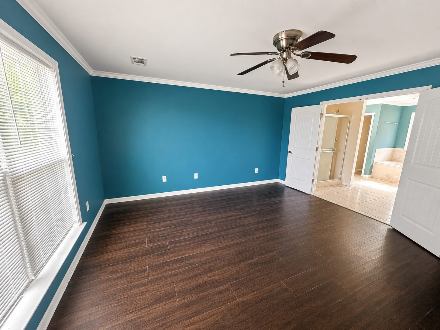 SUBTO in Warner Robins GA ๐ฅ๐ฅ Near Robins AFB ๐ช 4 Bed on Half Acre ๐ฟ Screened Porch + Privacy Fence ๐ก NO Pre-approval or Credit Check ๐ซ - photo 19