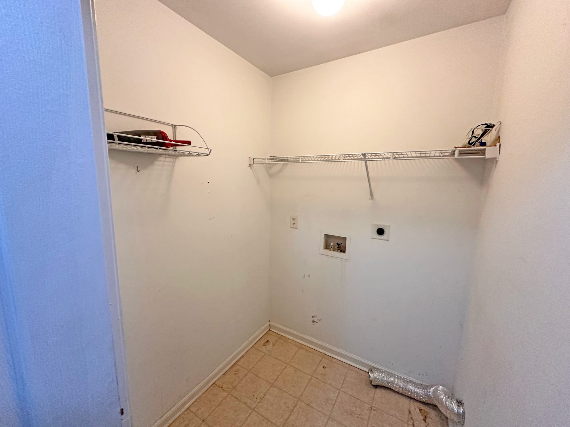 ๐ฅ Subject-To STR Money Maker in Dallas GA ๐ฅ Clean 3 Bed / 2 Bath, 1,681 sqft on a Corner Lot ๐ก Up to $6,000/mo on Airbnb ๐ฐ Just $5k Down ๐ No HOA, Vacant and Ready ๐ช No Bank Qualifying ๐ซ - photo 7