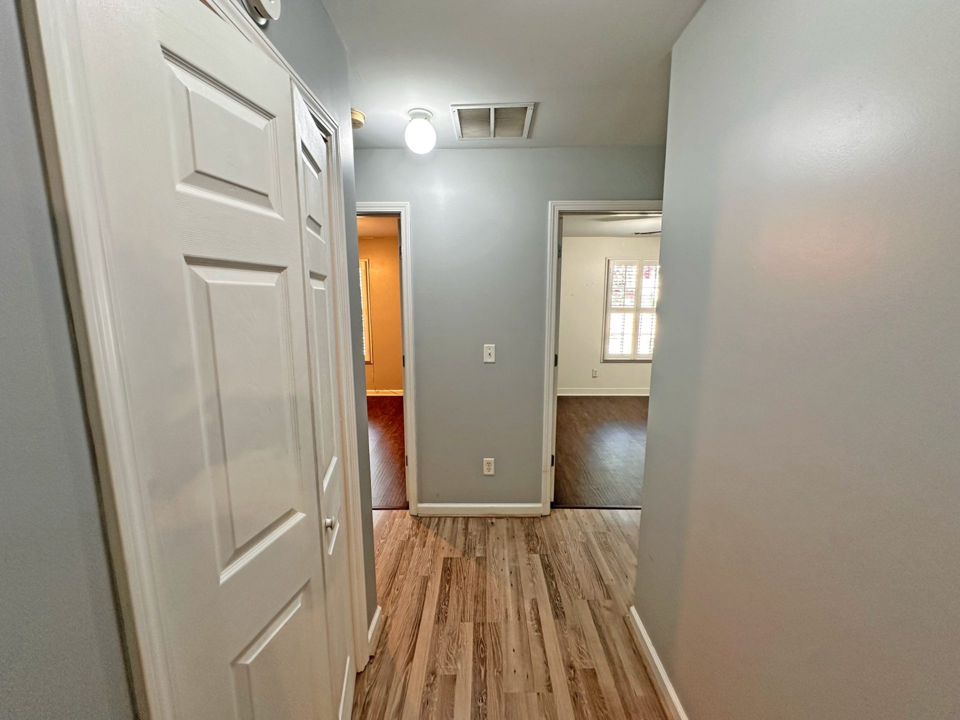 ๐ฅ Subject-To STR Money Maker in Dallas GA ๐ฅ Clean 3 Bed / 2 Bath, 1,681 sqft on a Corner Lot ๐ก Up to $6,000/mo on Airbnb ๐ฐ Just $5k Down ๐ No HOA, Vacant and Ready ๐ช No Bank Qualifying ๐ซ - photo 13
