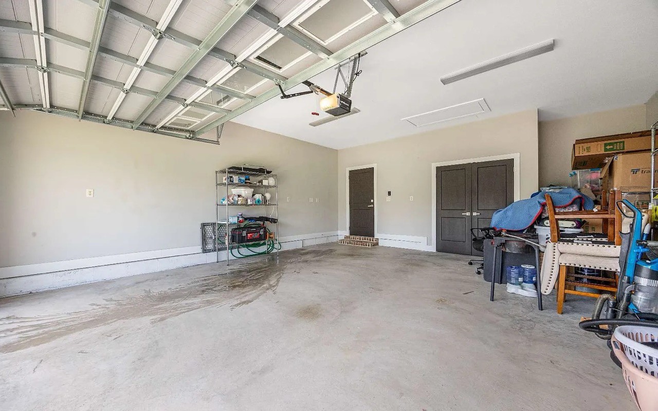 ๐ก SUBJECT-TO in Lake City FL ๐ฅ๐ฅ STUNNING TURN KEY HOME ๐ Take Over the Existing Financing ๐ $300 REDUCED PMT ๐ฐ Vacant, Move-In Ready ๐ต - photo 13