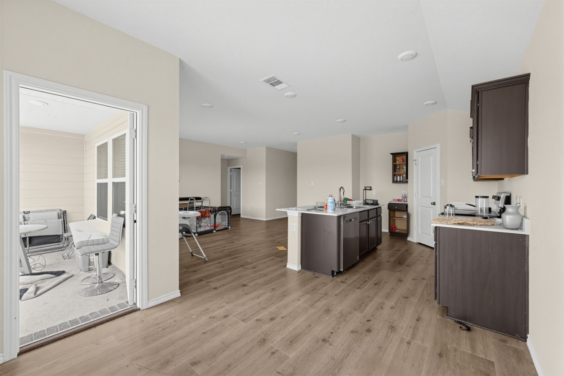 ๐ฅ๐ฅ SUBJECT-TO in Denton, TX ๐ฅ๐ฅ Brand New 3 Bed / 2 Bath ๐๏ธ Step Into CRAZY 4.9% Rate ๐ Just $15k Down ๐ธ NO Bank, NO Pre-Approval ๐ - photo 4