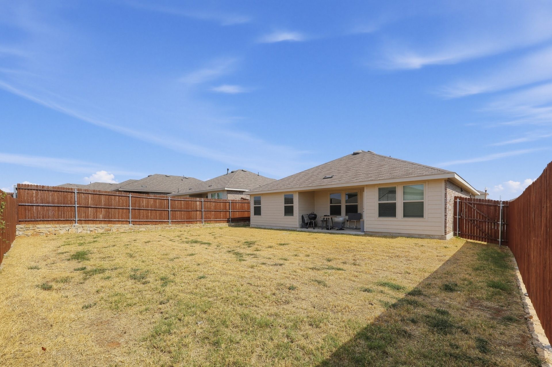 ๐ฅ๐ฅ SUBJECT-TO in Denton, TX ๐ฅ๐ฅ Brand New 3 Bed / 2 Bath ๐๏ธ Step Into CRAZY 4.9% Rate ๐ Just $15k Down ๐ธ NO Bank, NO Pre-Approval ๐ - photo 16
