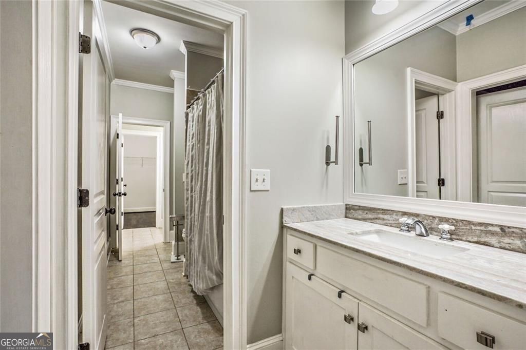 ๐ก SUBJECT-TO in Atlanta, GA ๐ฅ๐ฅ 4 Bed / 3.5 Bath, 4,234 Sqft ๐ฐ Co-Living / MTR Cash Cow, Up to $8,500/mo ๐ Take Over the Existing 5.25% Financing ๐ No Bank, No New Loan ๐ Intown East Atlanta ๐ต Only 5% Down - photo 17