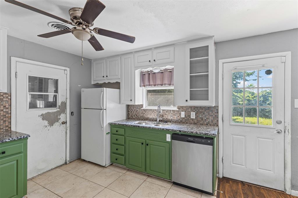 ๐ฅ Subject-To Deal in Richland Hills TX ๐ฅ๐ฅ Only 25K Down + CC to Step In ๐ต 3 Bed Brick Home in the Dallas / Fort Worth Metro ๐ NO Pre-approval or Credit Check ๐ซ - photo 13