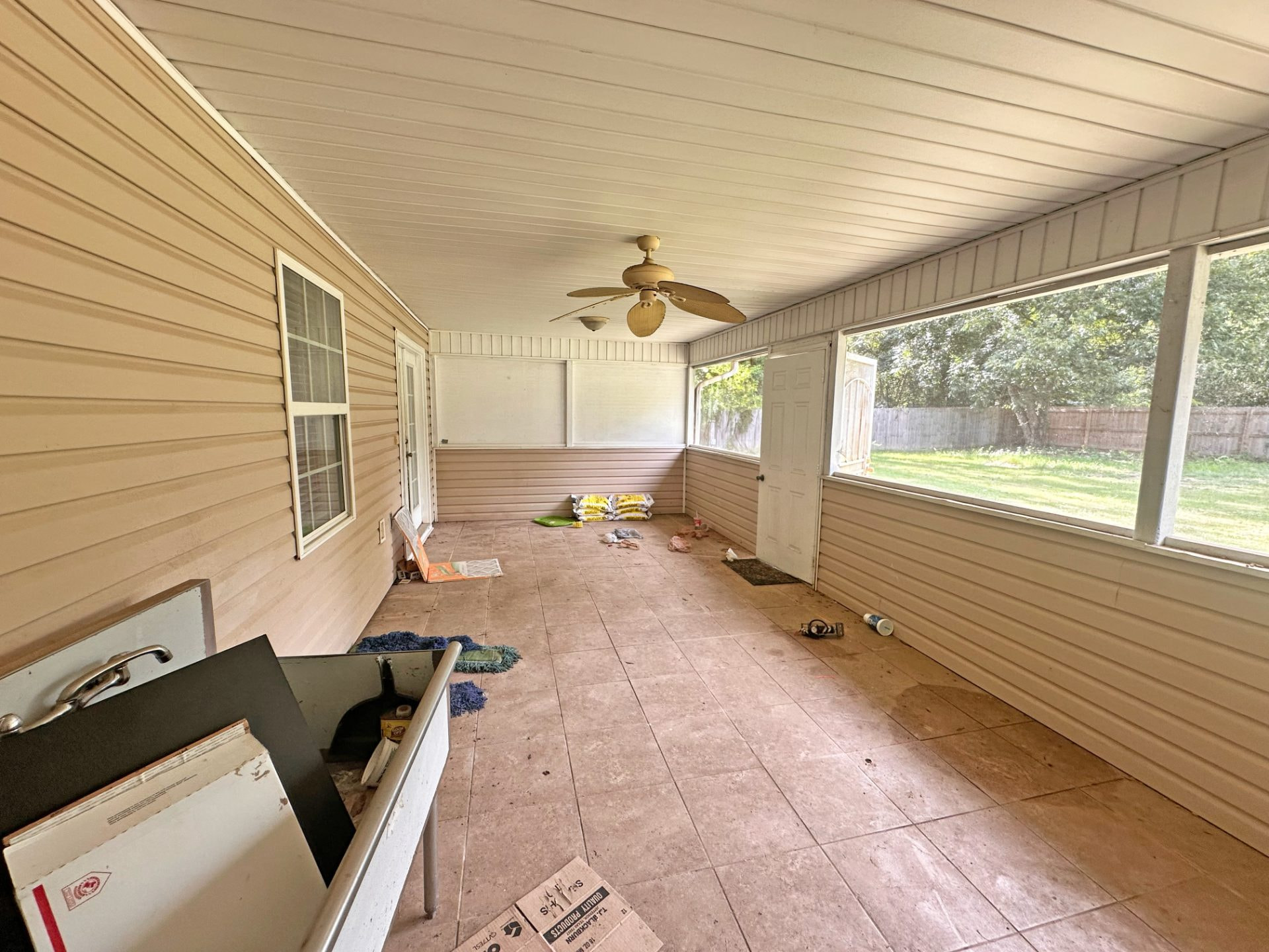 SUBTO in Warner Robins GA ๐ฅ๐ฅ Near Robins AFB ๐ช 4 Bed on Half Acre ๐ฟ Screened Porch + Privacy Fence ๐ก NO Pre-approval or Credit Check ๐ซ - photo 3
