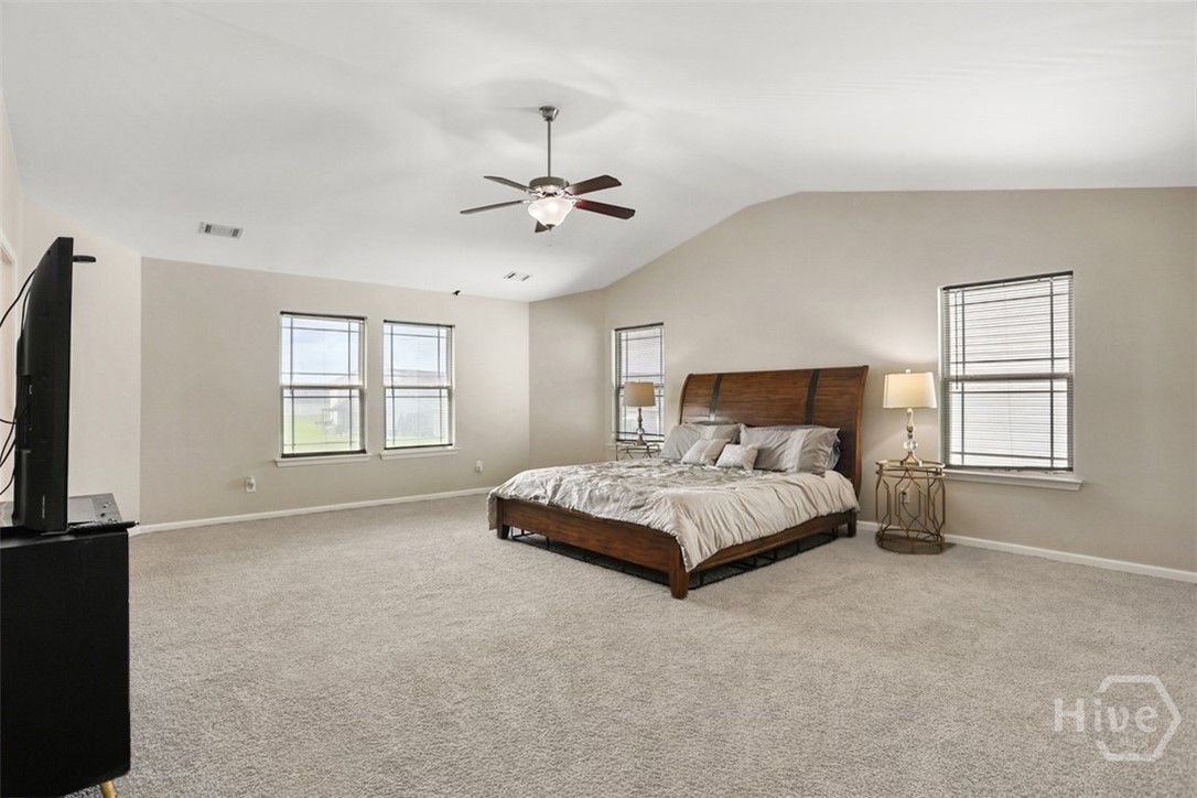๐ก SUBJECT-TO in Savannah GA ๐ฅ๐ฅ 5 Bed / 3 Bath, 3,236 Sqft ๐ STR CASH COW ๐ฎ ๐ธ Take Over the Existing Financing ๐ No Bank, No New Loan ๐ณ Move-In Ready Near the Ports ๐ต Only 7% Down - photo 4