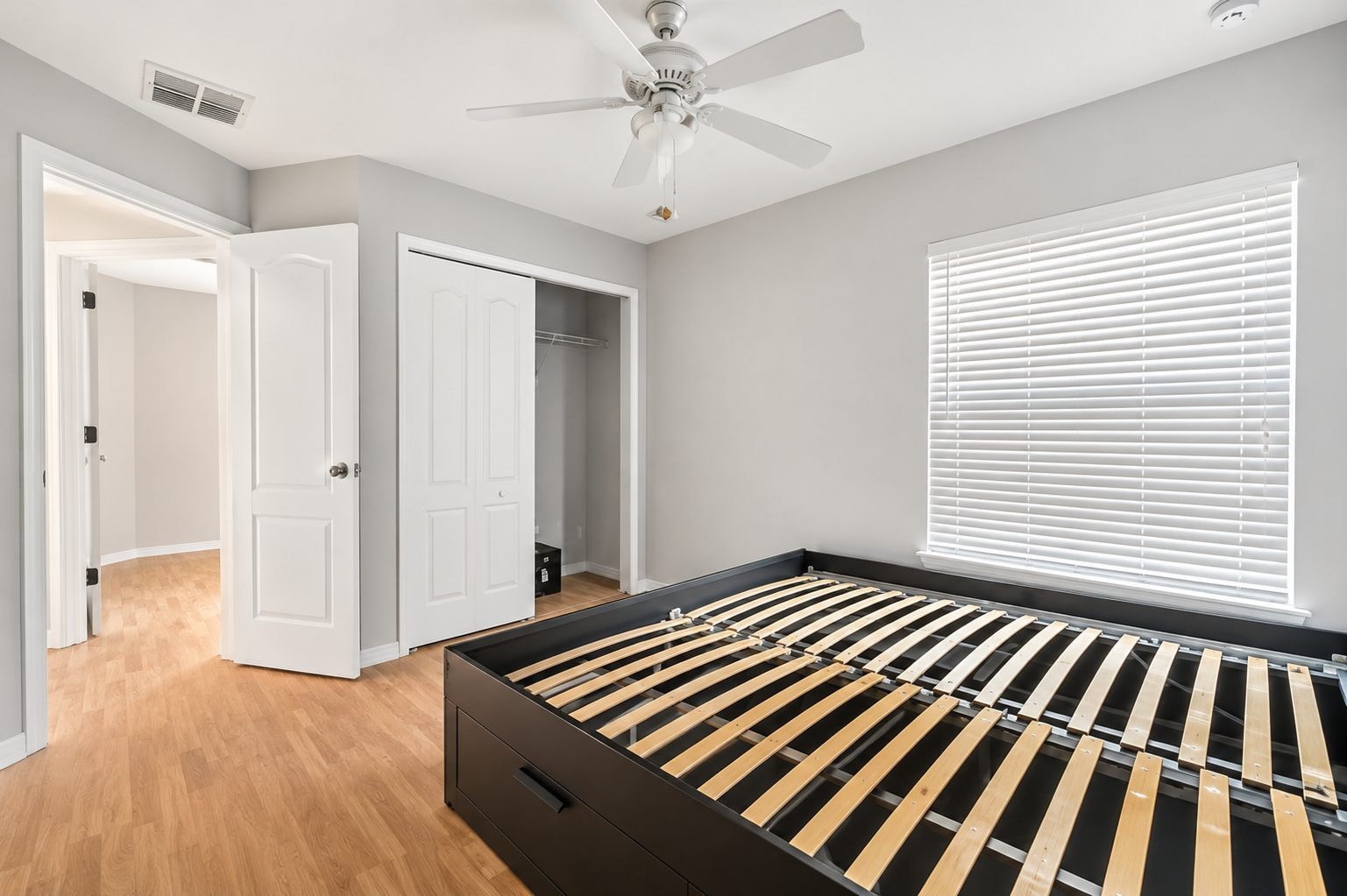 ๐ฅ Subject-To Deal in Riverview FL ๐ฅ๐ฅ Only $25k to Step In ๐ต 7.25% Financing Already in Place ๐ Single-Family with Fenced Yard ๐ก Low HOA Tampa Metro ๐๏ธ NO Pre-approval or Credit Check ๐ซ - photo 17