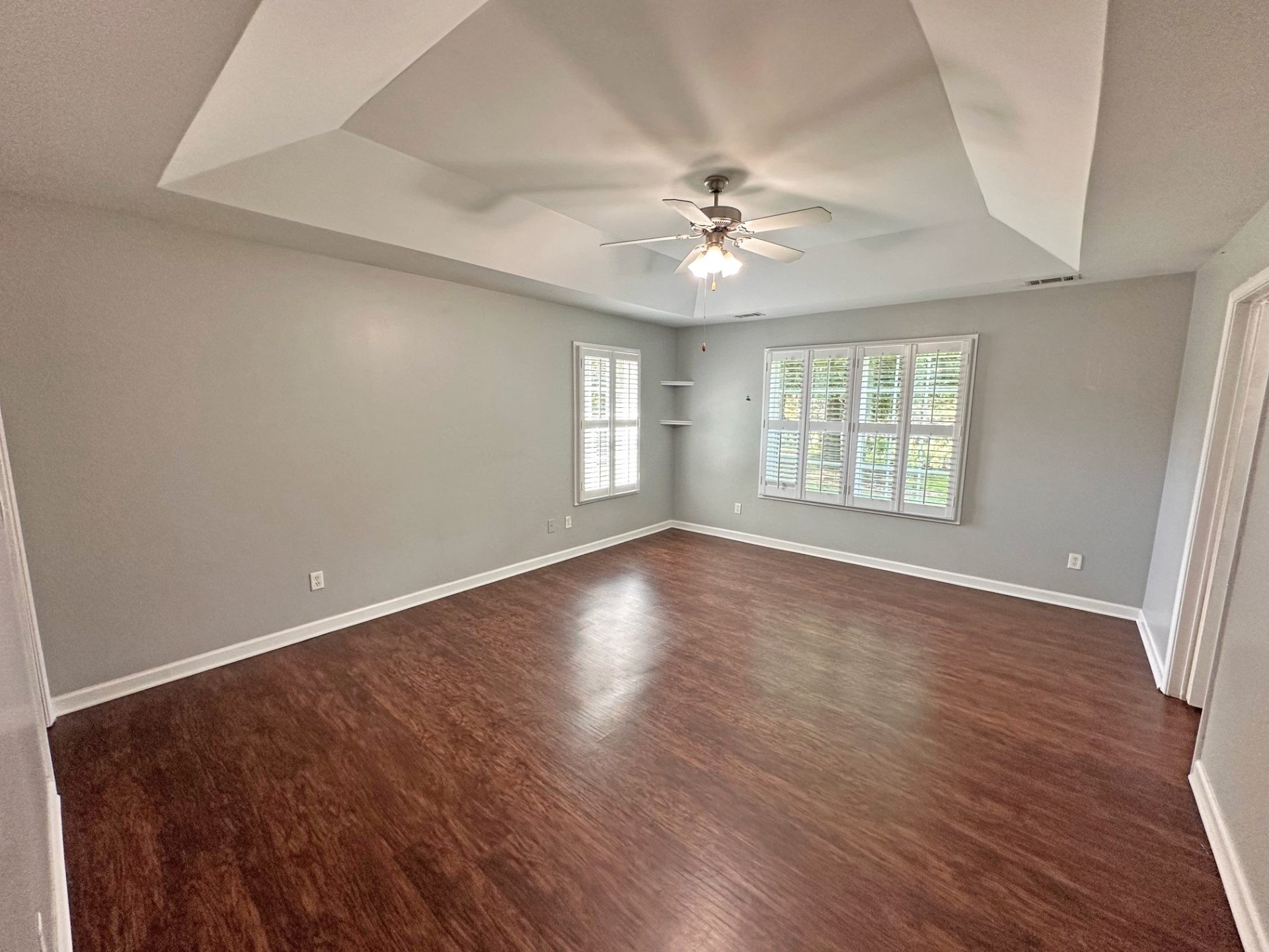 ๐ฅ Subject-To STR Money Maker in Dallas GA ๐ฅ Clean 3 Bed / 2 Bath, 1,681 sqft on a Corner Lot ๐ก Up to $6,000/mo on Airbnb ๐ฐ Just $5k Down ๐ No HOA, Vacant and Ready ๐ช No Bank Qualifying ๐ซ - photo 4