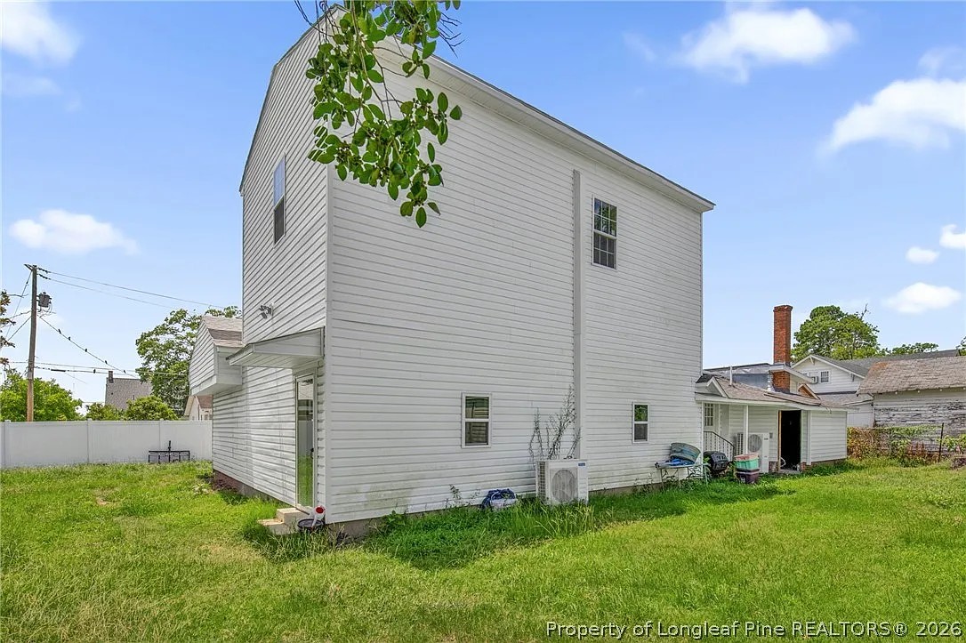 ๐ฅ Subject-To Co-Living Cash Cow in Lumberton NC ๐ฅ๐ฅ Massive 5 Bed / 3.5 Bath, 3,032 sqft on Over an Acre ๐ก Just $9k Down ๐ Oversized Workshop + Sunroom ๐ ๏ธ No Bank Qualifying, No Credit Check ๐ซ - photo 28