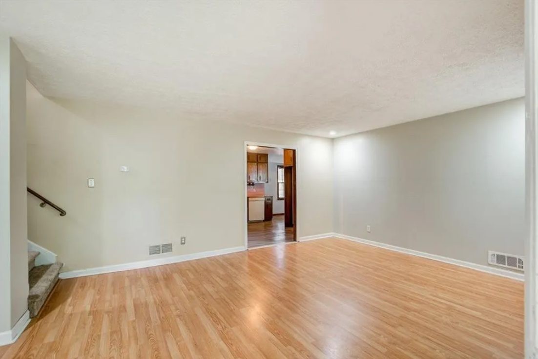 ๐ฅ CONYERS GA SUBJECT-TO DEAL ๐Turn-Key | ONLY $5K DOWN ๐ฐ CONTROL A 4BR HOME ๐ก - photo 7