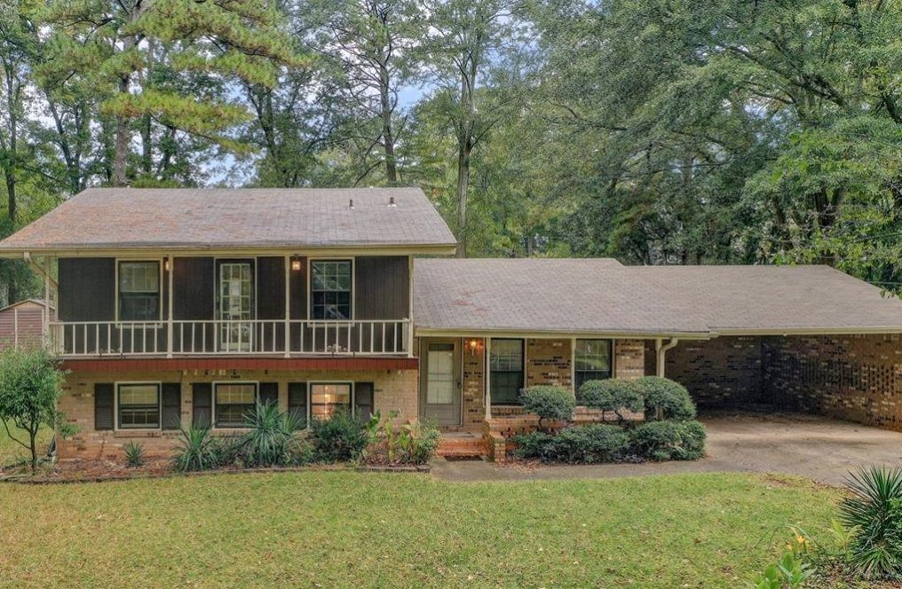 CONYERS GA SUBJECT-TO DEAL |Turn-Key | ONLY $5K DOWN | CONTROL A 4BR HOME ๐ก - photo 2