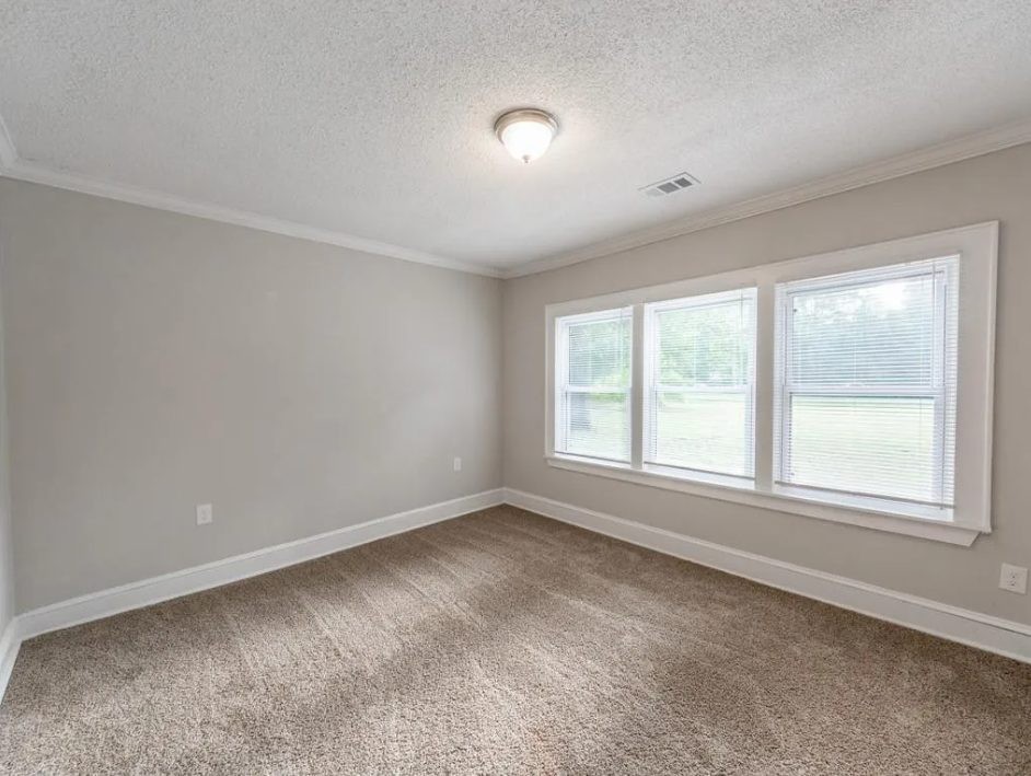 TRION, GA SUBJECT-TO DEAL | RENOVATED 4BR ON 1.1 ACRES | $10K ENTRY🔥 - photo 12