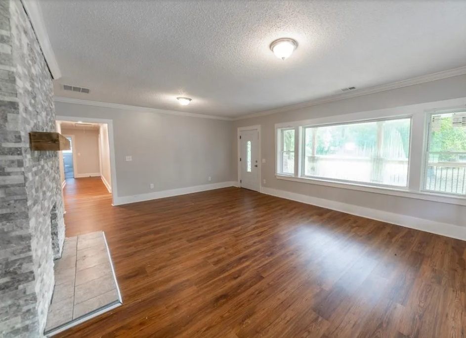 TRION, GA SUBJECT-TO DEAL | RENOVATED 4BR ON 1.1 ACRES | $10K ENTRY🔥 - photo 7