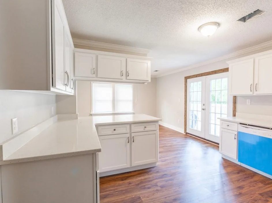 TRION, GA SUBJECT-TO DEAL | RENOVATED 4BR ON 1.1 ACRES | $10K ENTRY🔥 - photo 9
